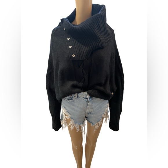 Stunning wool turtle neck - Picture 1 of 9